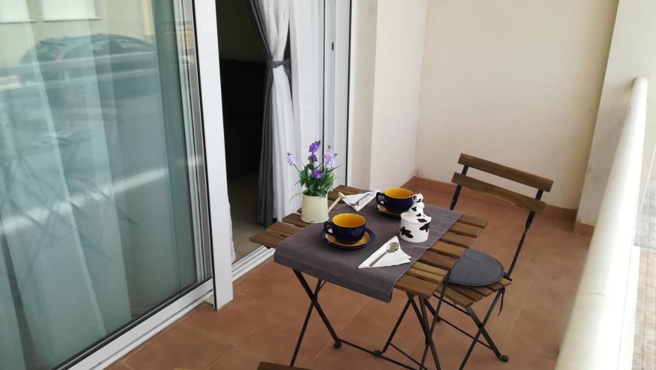 L'Apartament De La Iaia Sant Jaume d'Enveja Bagian luar foto