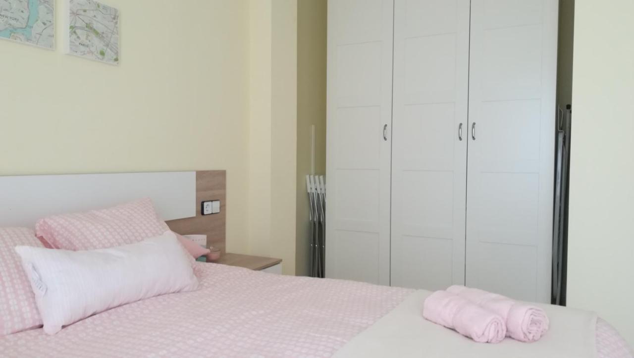 L'Apartament De La Iaia Sant Jaume d'Enveja Bagian luar foto